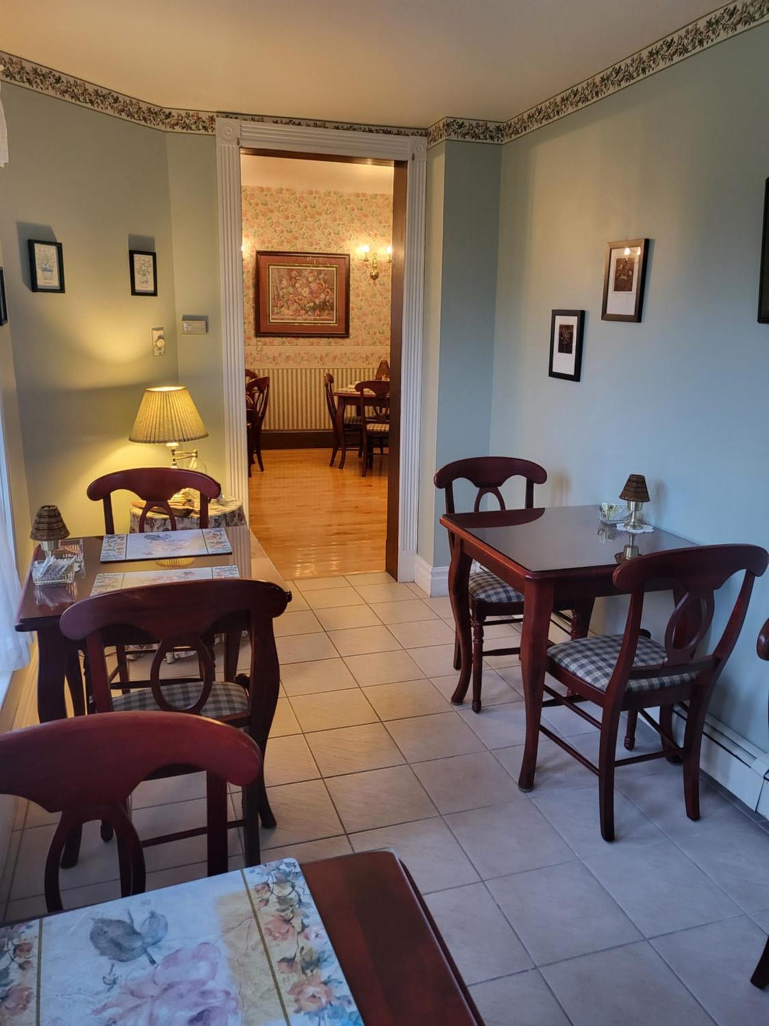 Cranberry Cove Inn Louisbourg Ngoại thất bức ảnh