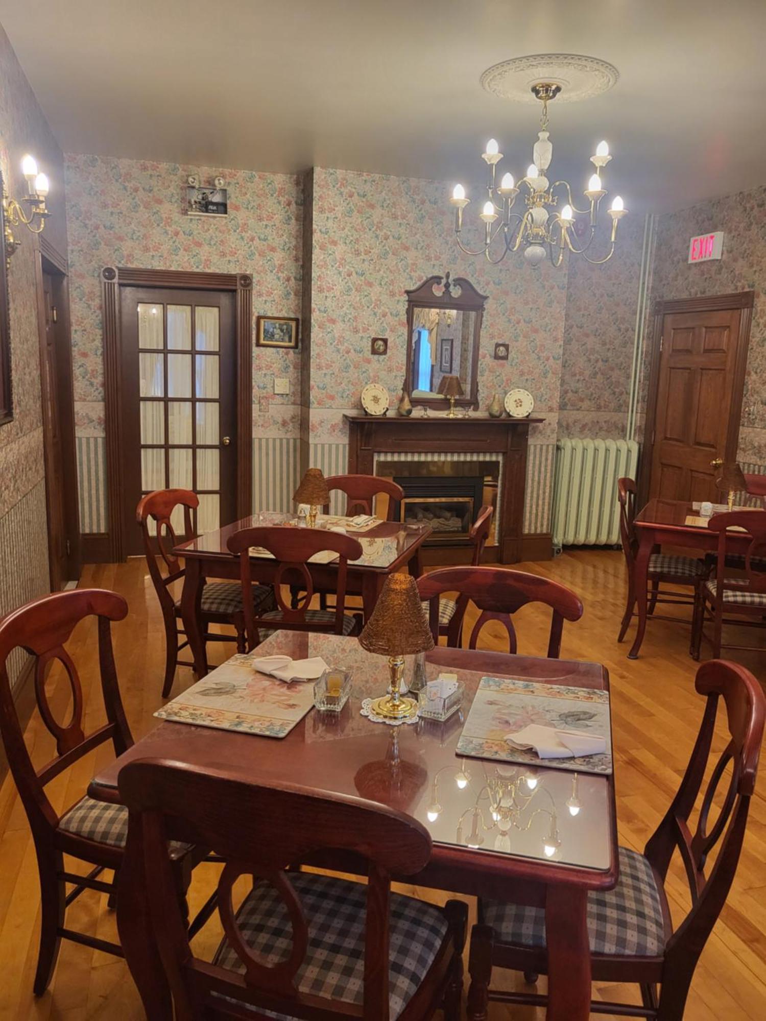 Cranberry Cove Inn Louisbourg Ngoại thất bức ảnh