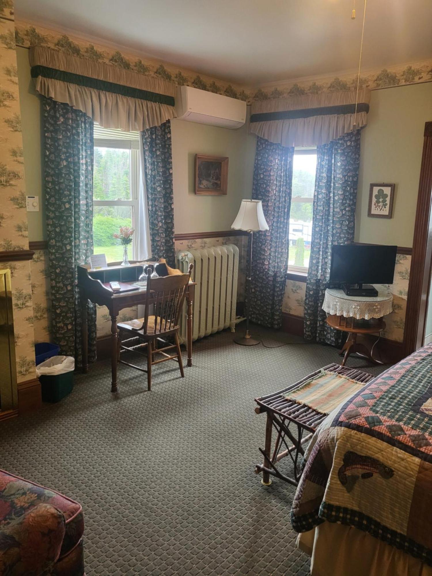 Cranberry Cove Inn Louisbourg Ngoại thất bức ảnh